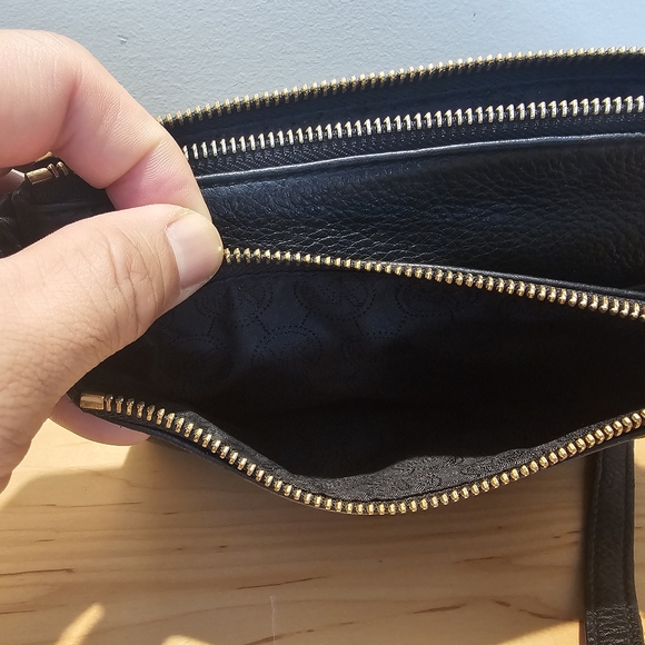 Michael Kors Leather crossbody - Picture 4 of 6